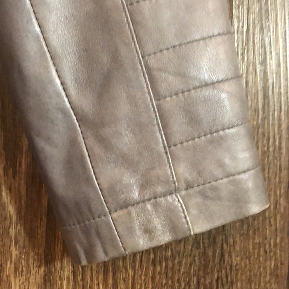 Danier Grey Insulated Leather Coat - Picture 10 of 16